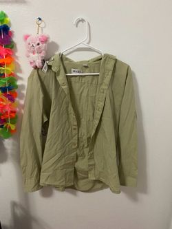 Modit matcha colored button up