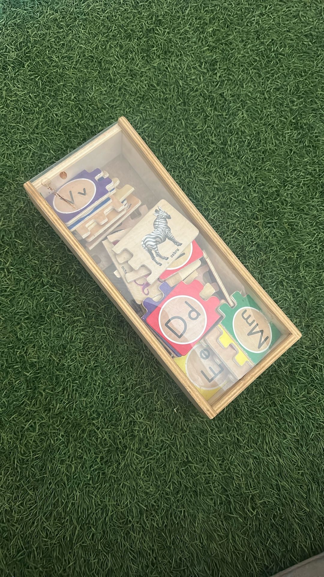 Melissa &Doug letter Puzzle