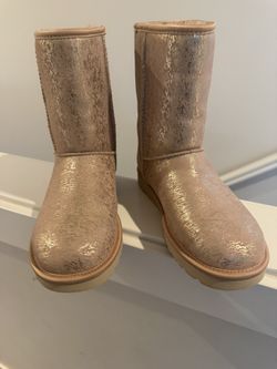 UGG Women's Rose Gold Metallic Boots – Brand New, Never Worn