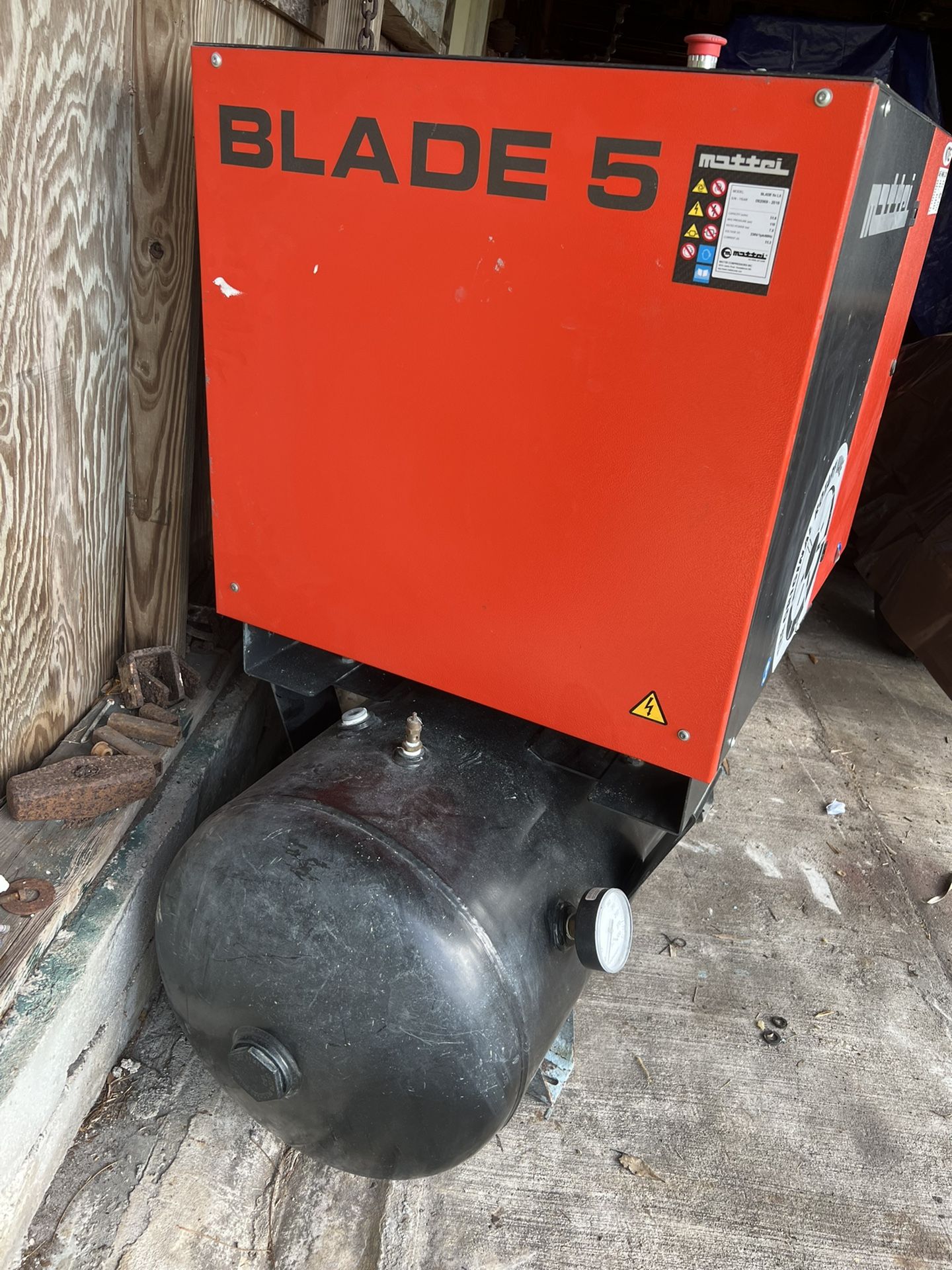 Air Compressor