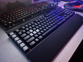 Corsair K95 RGB Mechanical Keyboard