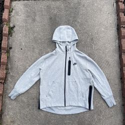 Nike Tech Fleece Gray