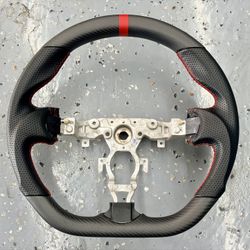 Nissan 370Z Dry Carbon Fiber Steering Wheel