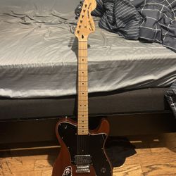 Squire Paranormal Esquire Deluxe 