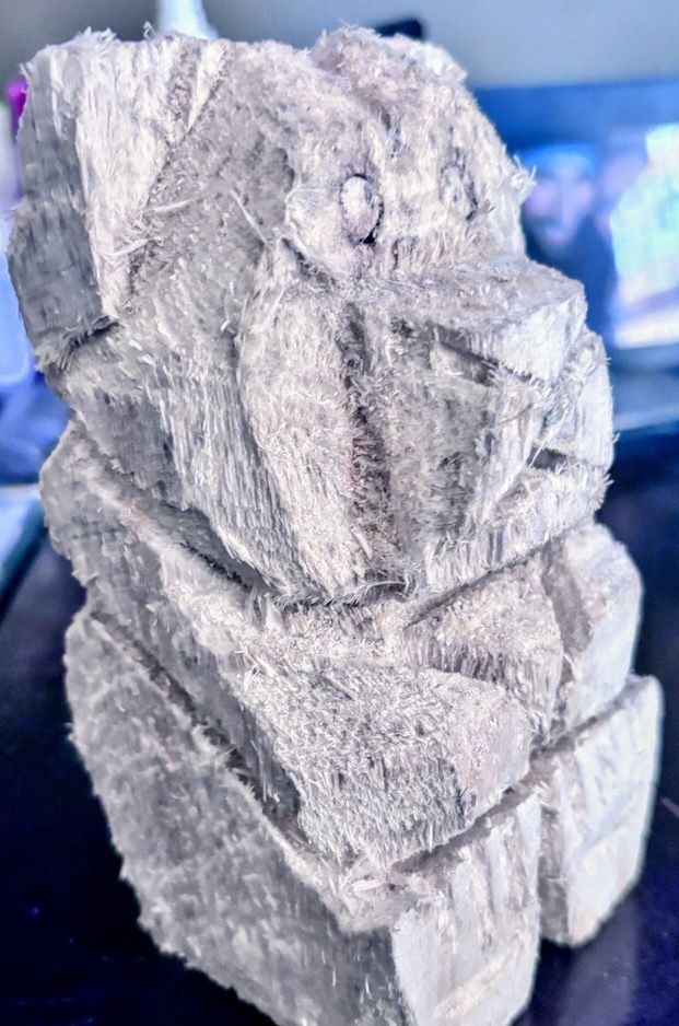HAND CARVED WOOD TEDDY BEAR 6” TALL. CARVED BY HAND WITH A MINI CHAINSAW BY ARTIST EVAN J KASLE AUTOGRAPHED ON LOWER RIGHT ON BACK OF BEAR