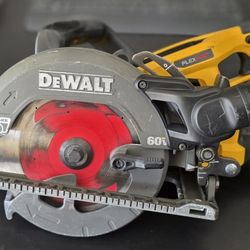 ⚡ DEWALT FLEXVOLT 60V MAX Worm Drive Style Circular Saw (DCS577)