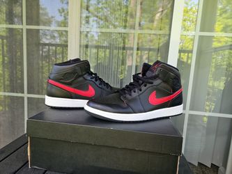 Air Jordan 1 Mid -Size 12 - Black and Red - Barely Worn