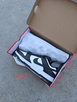 Panda Dunk sz 9.5 New