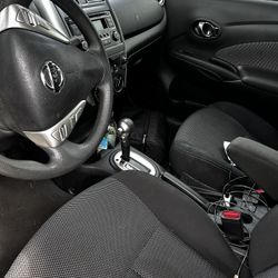 2016 Nissan versa 