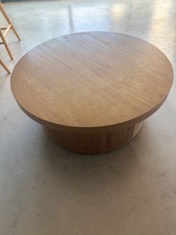 Free coffee table