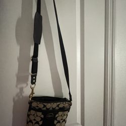 Coach Crossbody Bag Beige And Black