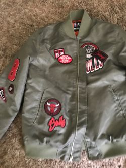 Bulls hoodie and polo