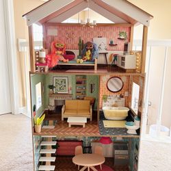 Kidkraft Grand Estates Dollhouse for Sale in Londonderry, NH - OfferUp