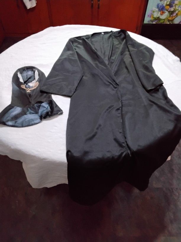Medium Robe And Mask Both For