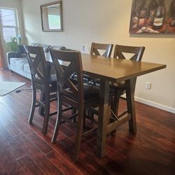 Diner Table