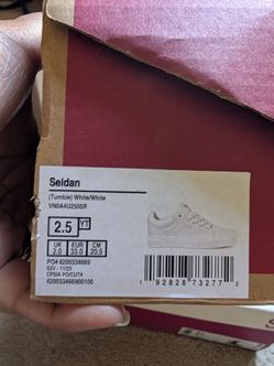 Brand new Vans size 2.5 Youth