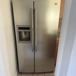LG Refrigerator
