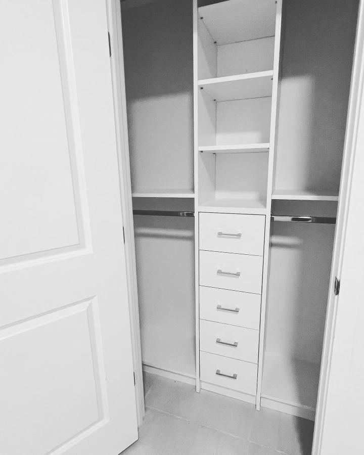 Cabinet And Shelve For Closet 