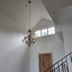 Chandelier 