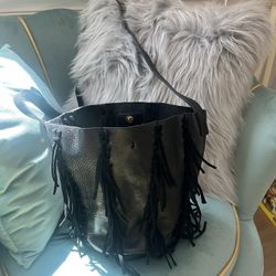 Madewell Monterey Leather Fringe Bucket Bag