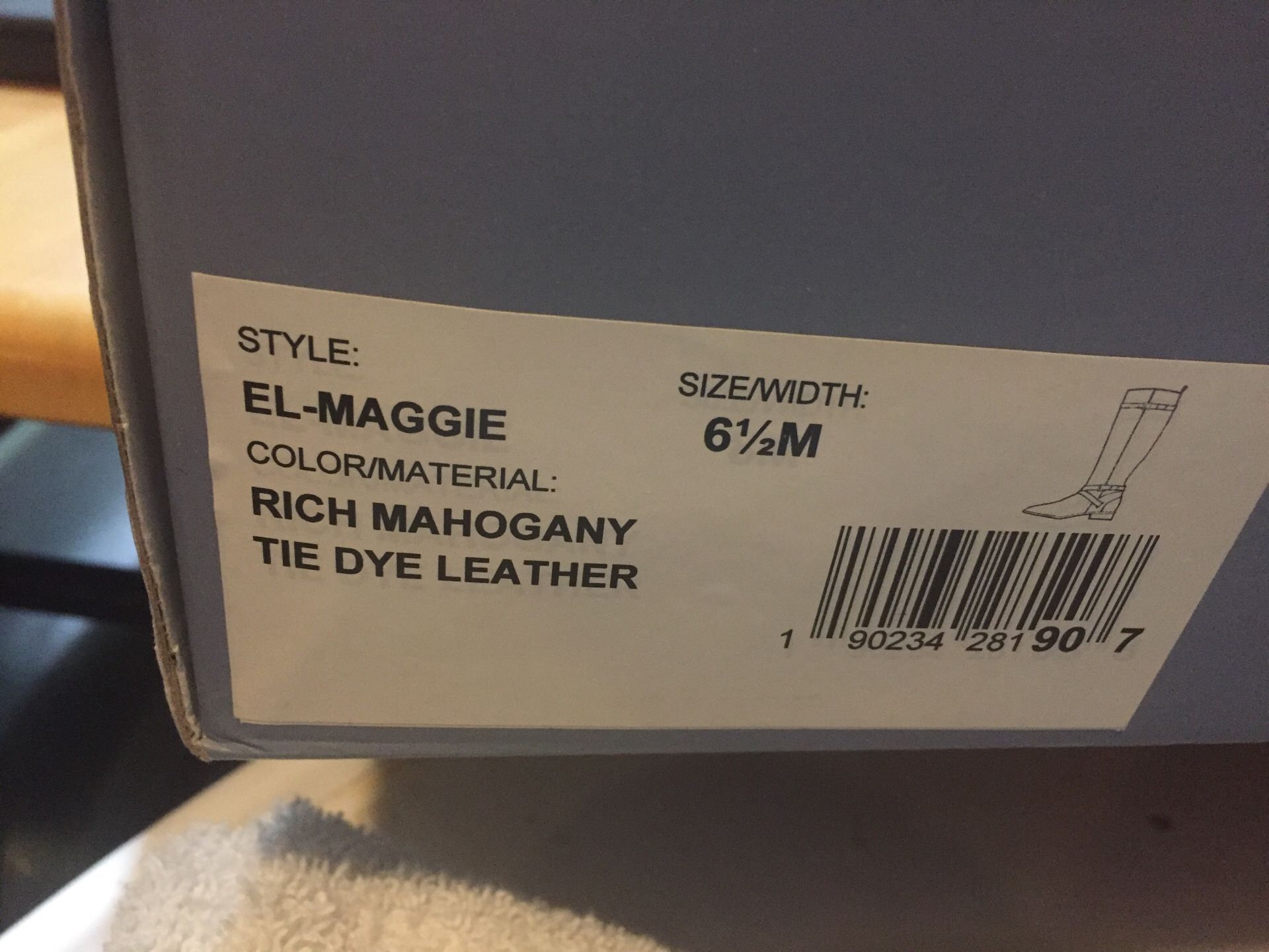 Brand New Essex Lane Winter Boots