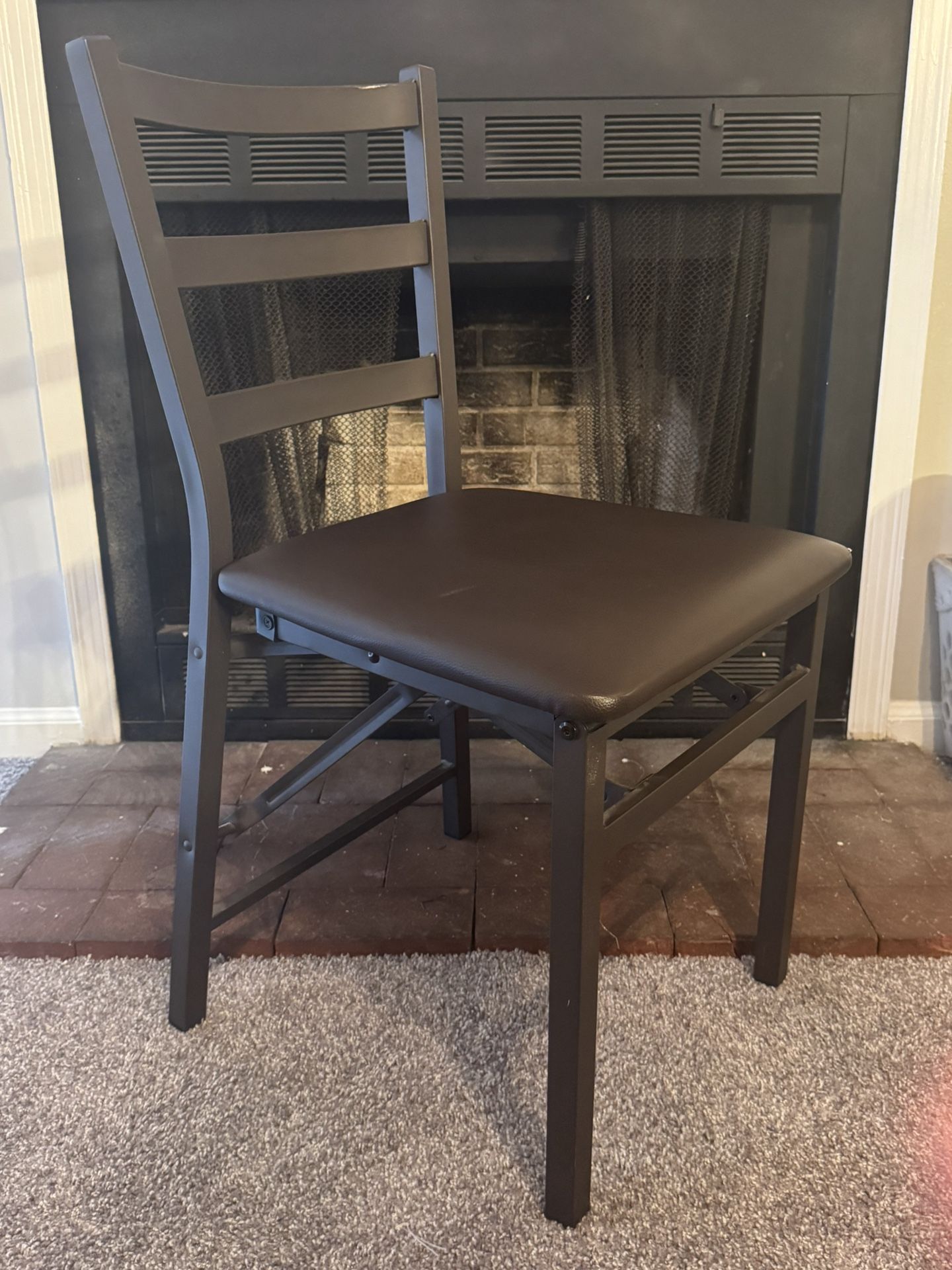 Folding Nice Desk/Kitchen Chair