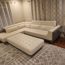 Sectional sofa and matching ottoman living room set