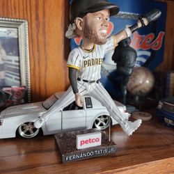 Tatis BOBBLE HEAD 