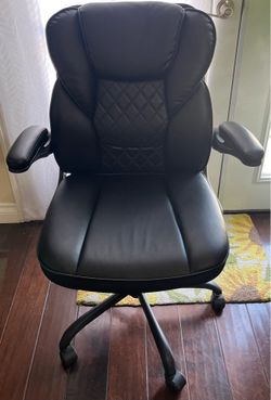 Computer chair