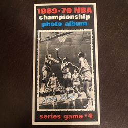 Topps Basketball Card