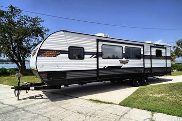 2022 Forest River Wildwood 31KQBTS