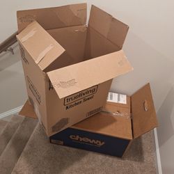 Free Large Moving Boxes There Are Only Three In The Picture But I Have So Many More Or Six More