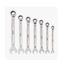 Milwaukee Ratchet Set