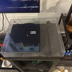 Pro -Ject T1 Phono SB turntable with speakers