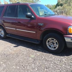 FORD EXPEDICIÓN CLEAN TITTLE