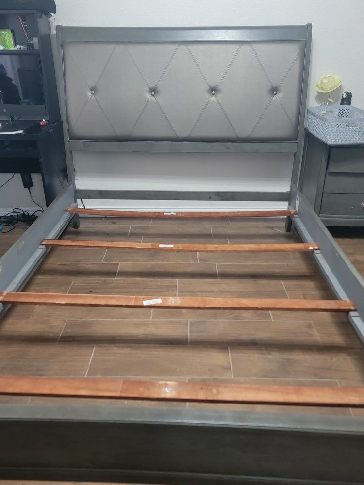 Queen Bed Frame 