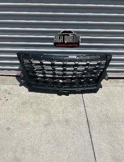 Chevy Colorado 2015. 2020 front grill.