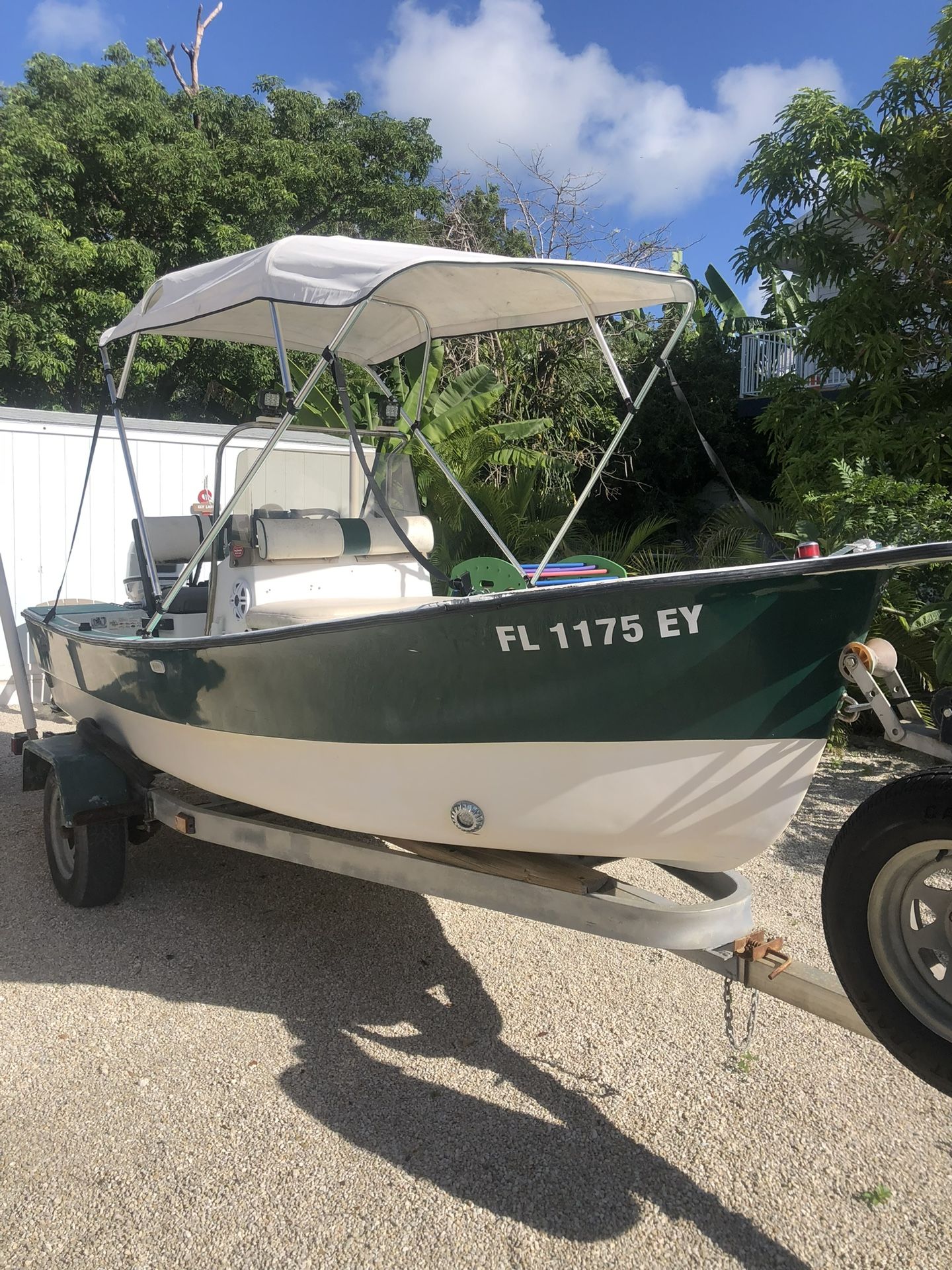 Bots Perfecto En Miami, Perfect Boat In Miami