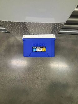 Igloo Cool Small Blue Cooler