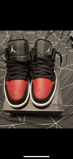 Jordan 1 Low Bred Toe 9.5