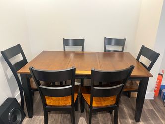 Dining Table (collapsible)