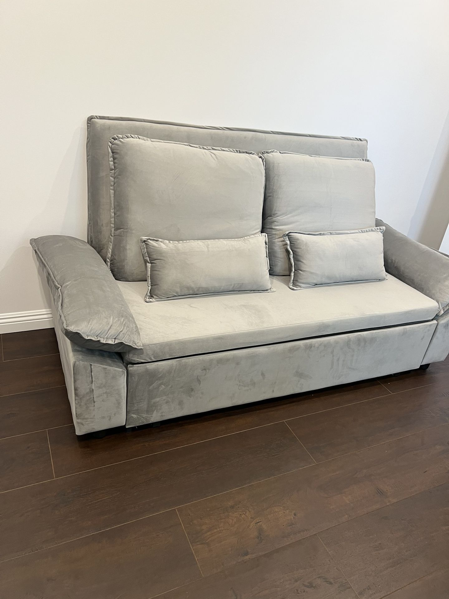 Queen Size Pull Out Bed Couch Sofa