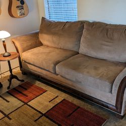 Free Sofa Couch 