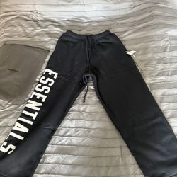 Black Essential Pants 
