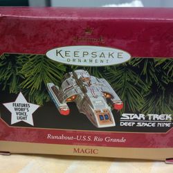Christmas Hallmark Star Trek DS9 Ornament