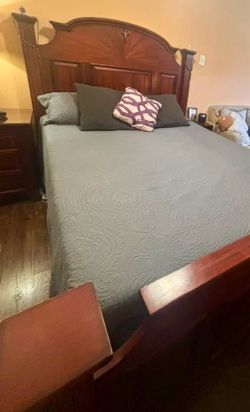 Queen Bed FrameSolid Wood – Excellent Condition – $200