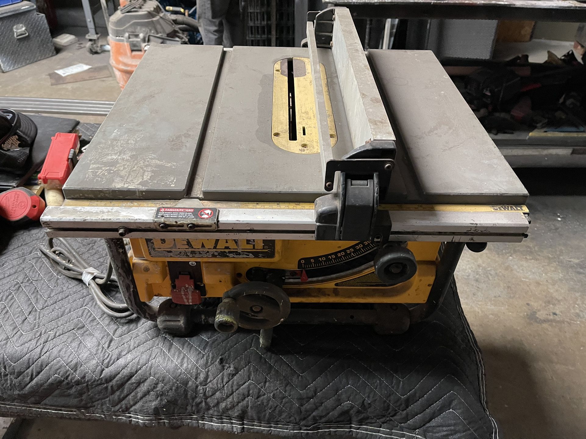dewalt table saw