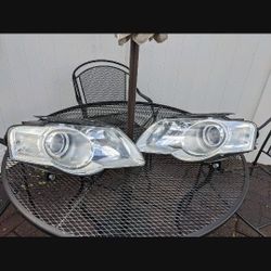 NEW SET 2006-2010 VW Passat Head Lights 