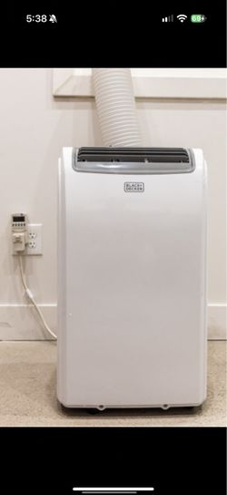 BLACK+DECKER 14,000 BTU Portable Air Conditioner (BPACT14WT) - Like New