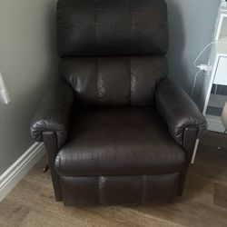 La-Z-Boy Walnut Leather Recliner 